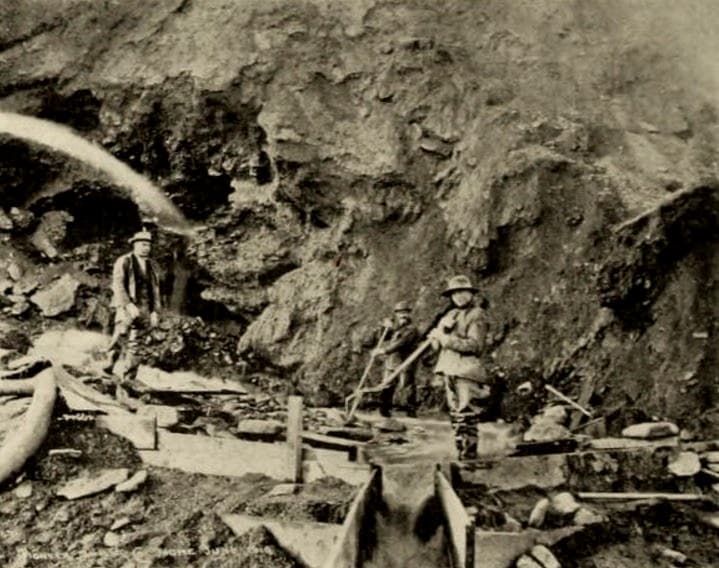 Atop of the World in Motion photo