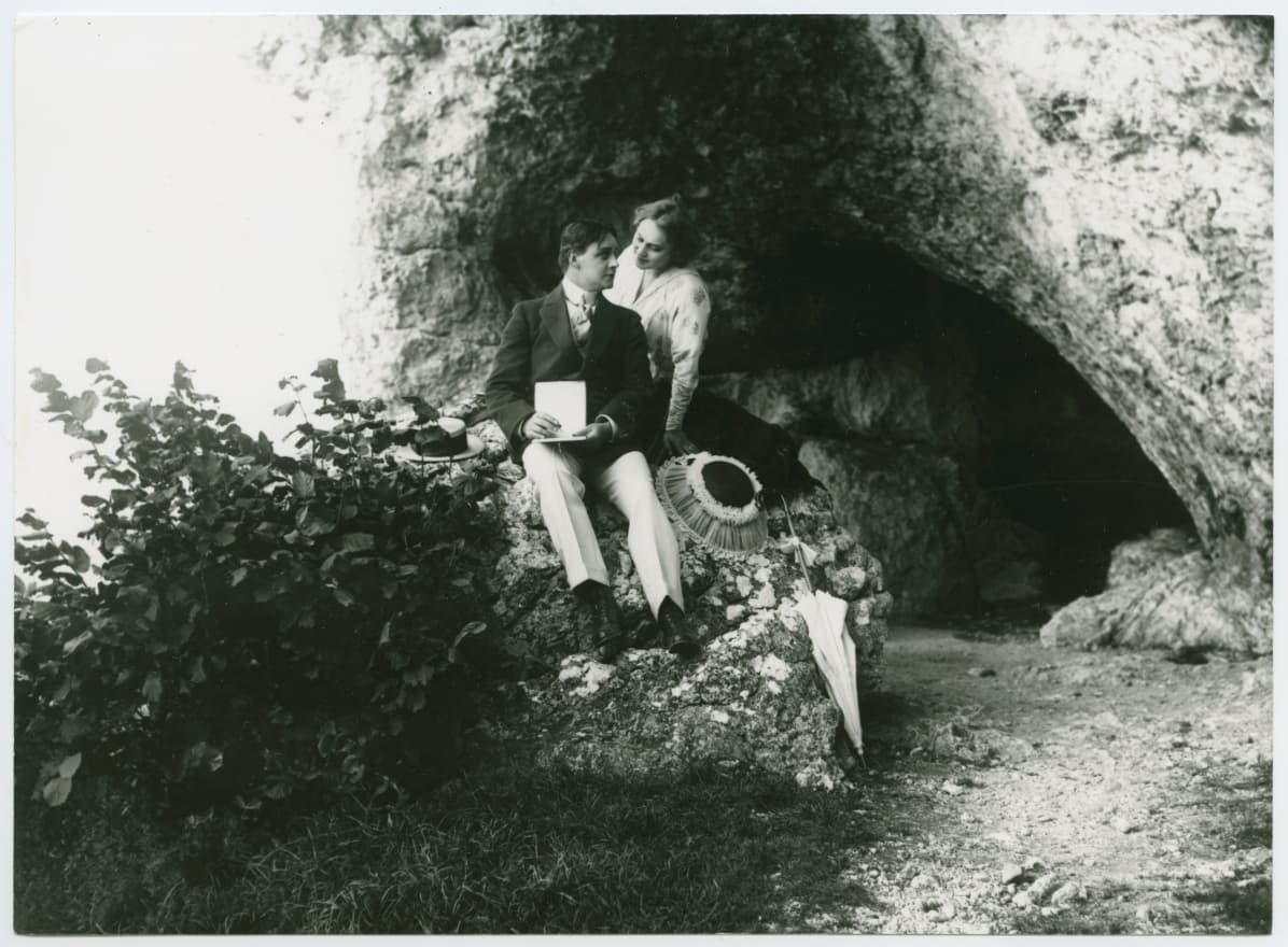 Miraklet: Tavlor ur det katolska samfundslivet photo