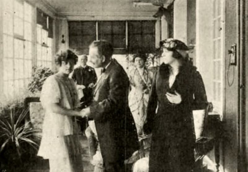 The Banker's Daughter photo