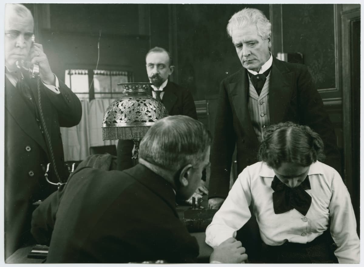 För sin kärleks skull photo