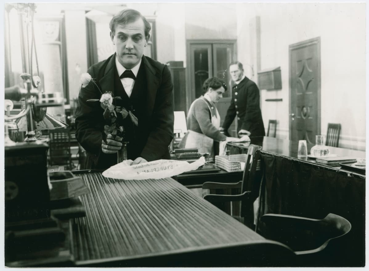 För sin kärleks skull photo