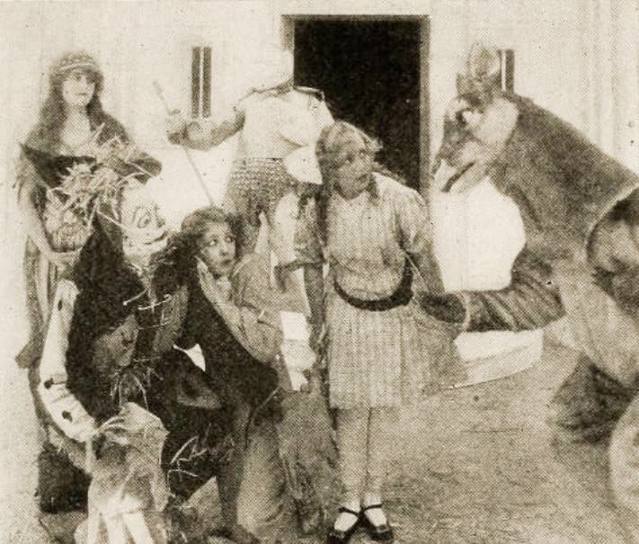 His Majesty, the Scarecrow of Oz photo