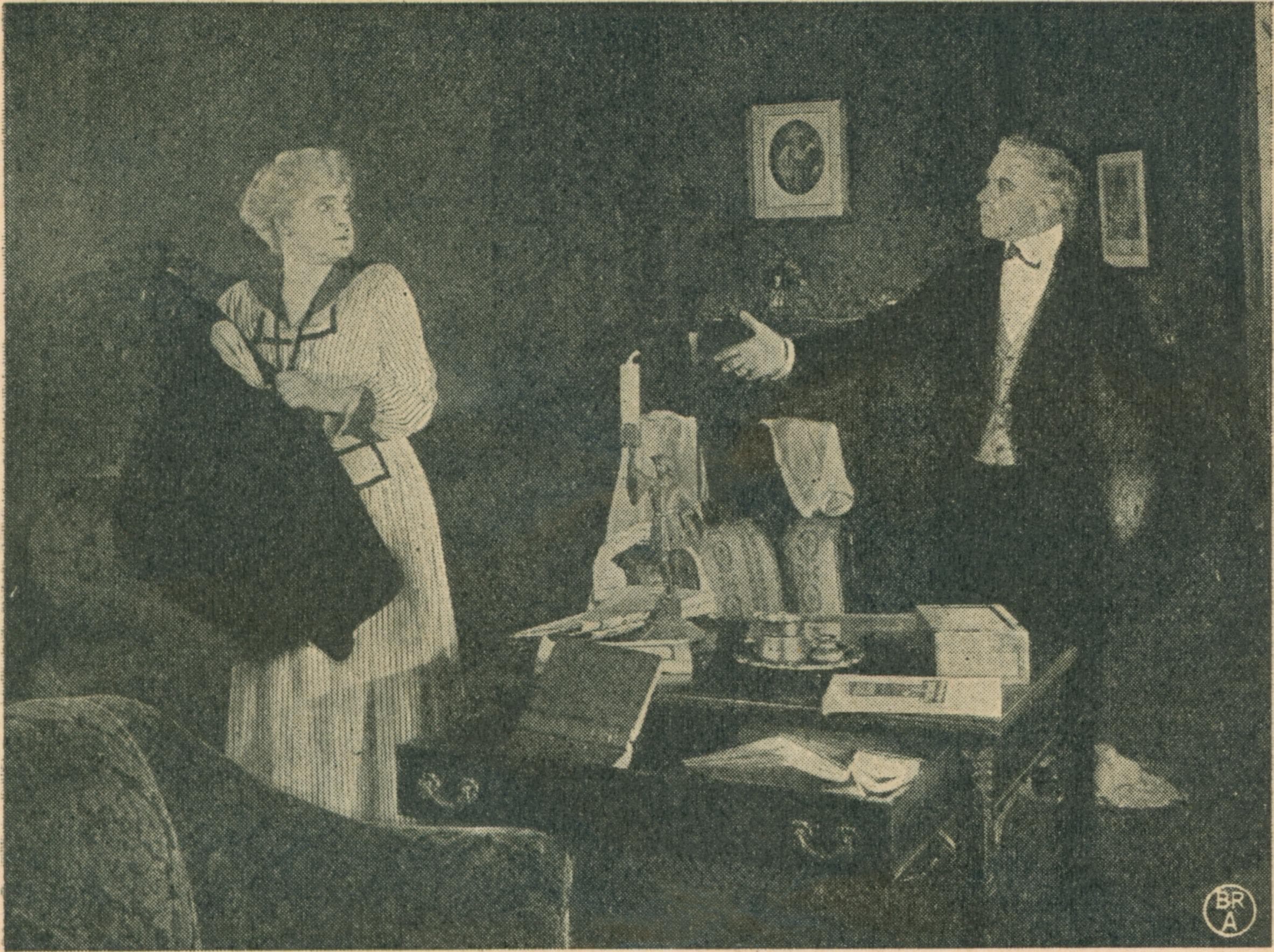 The New Exploits of Elaine photo