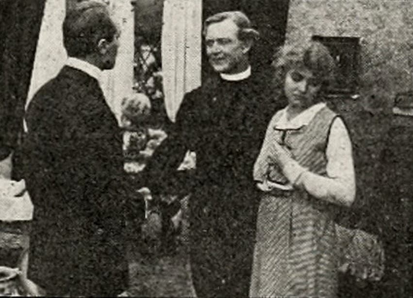 The Scarlet Sin photo