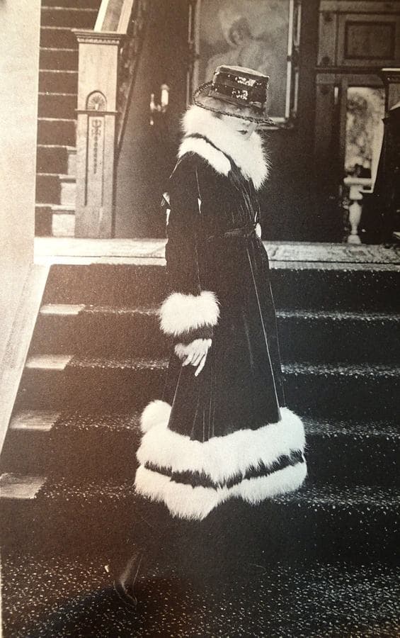 Diane of the Follies photo