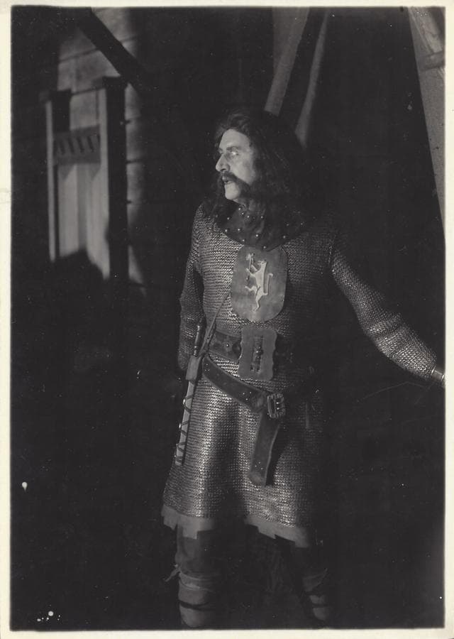 Macbeth photo