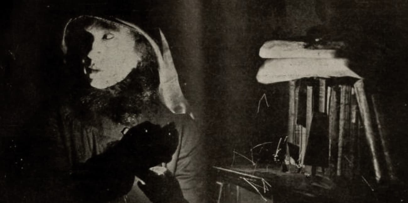 The Secret of the Submarine