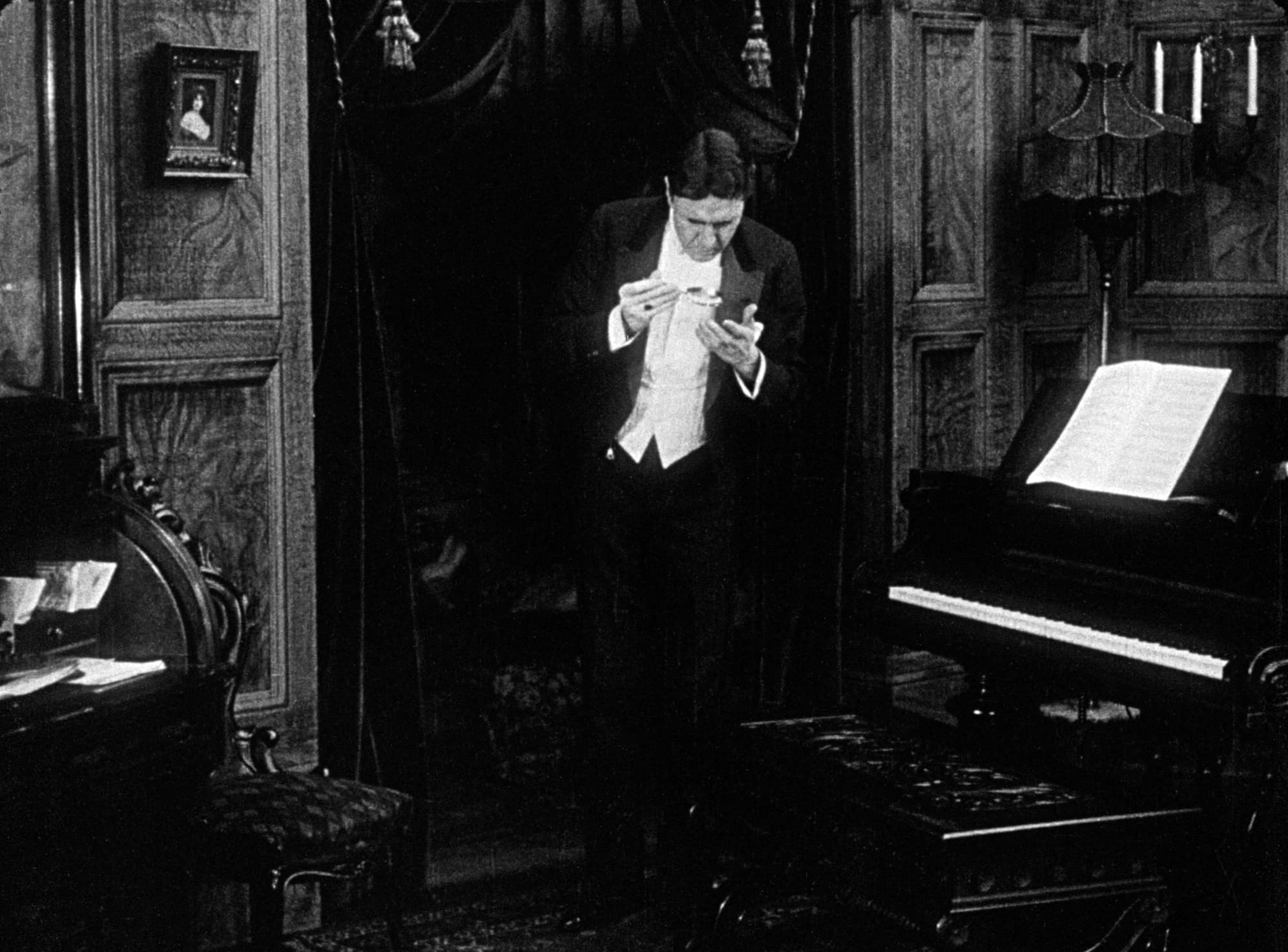 Sherlock Holmes photo