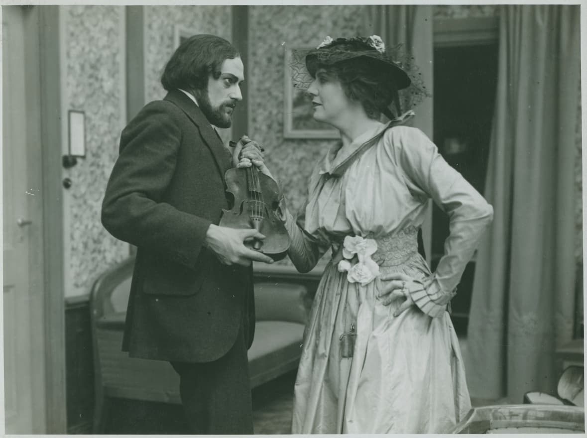 Det finns inga gudar på jorden photo