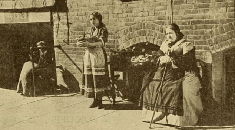 Nina, the Flower Girl