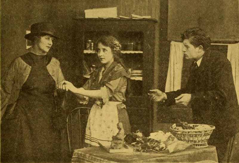 Nina, the Flower Girl