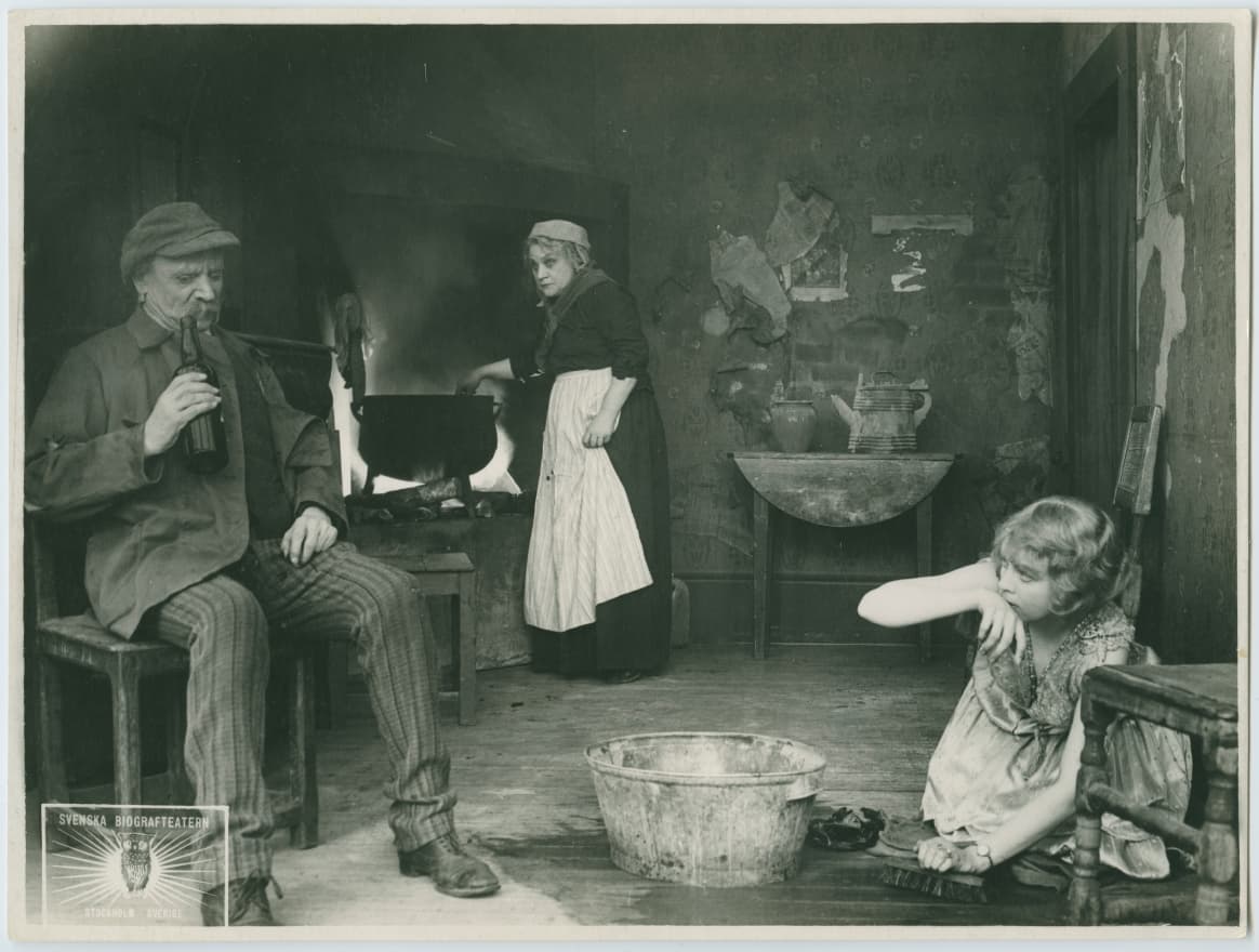 Wanted - A Film Actress