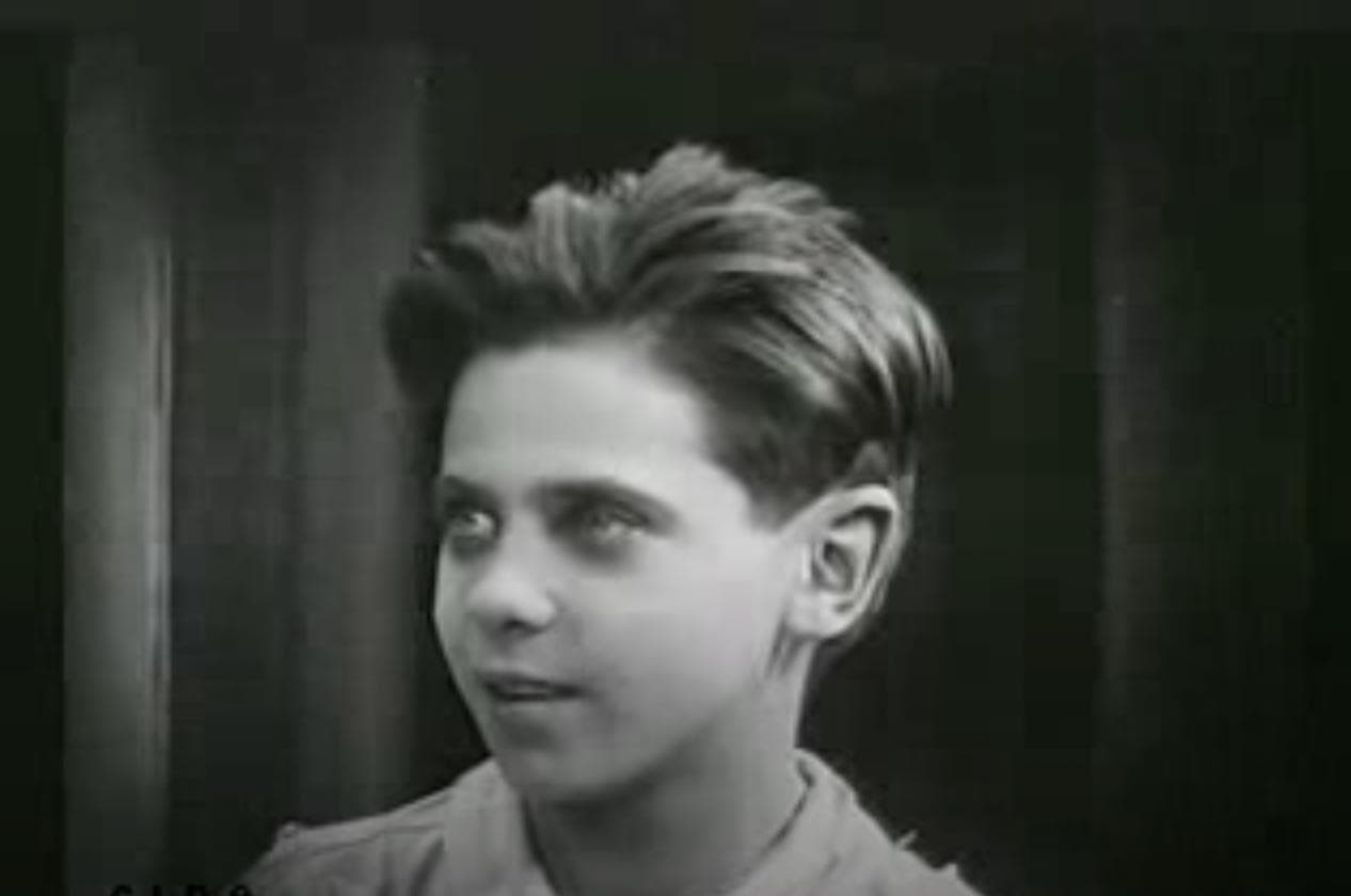 Young Mother Hubbard photo