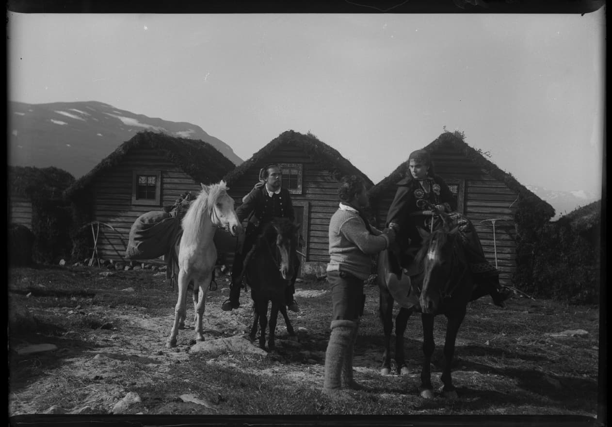 The Outlaw and His Wife photo