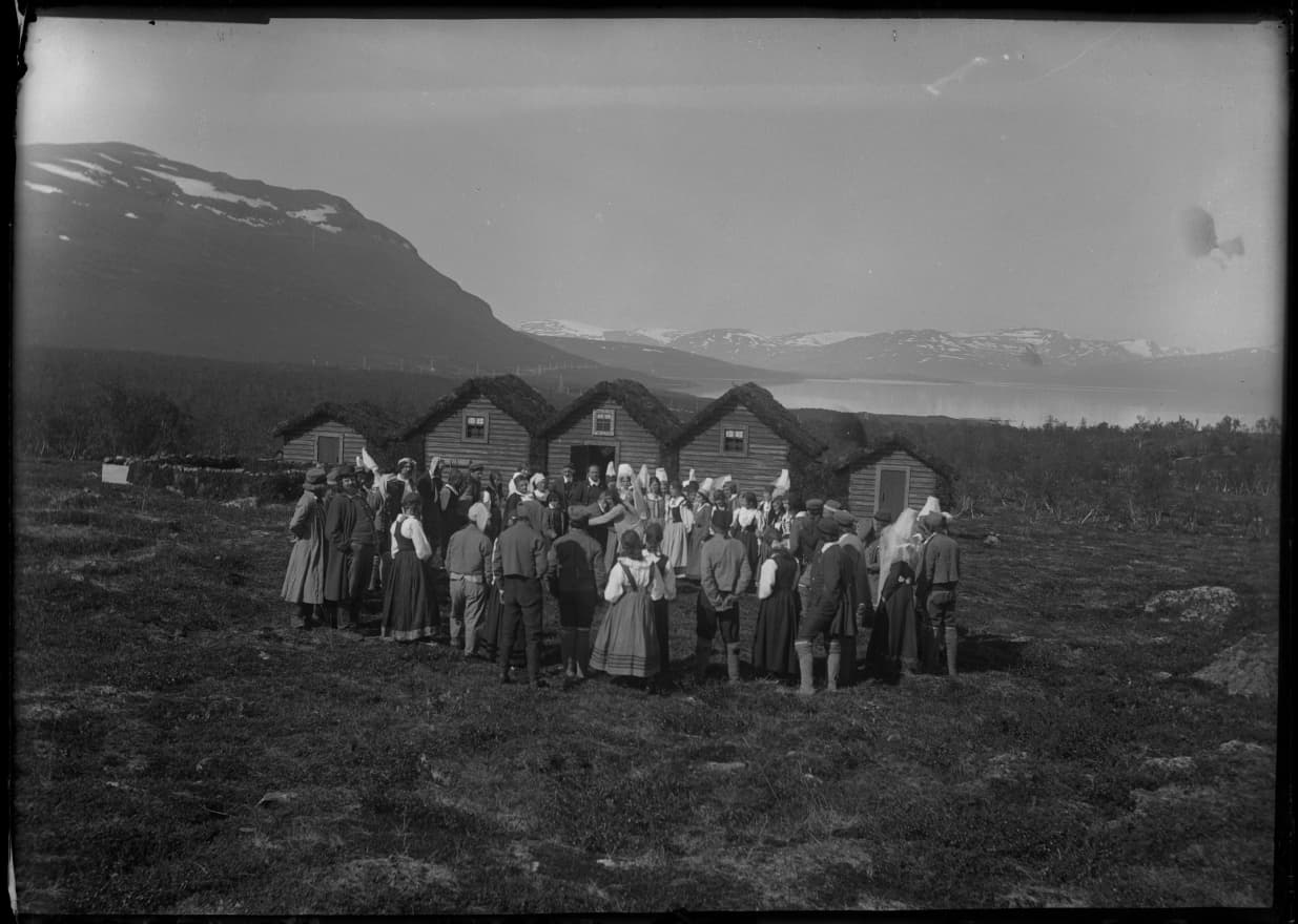 The Outlaw and His Wife photo