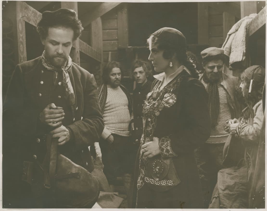 The Outlaw and His Wife photo