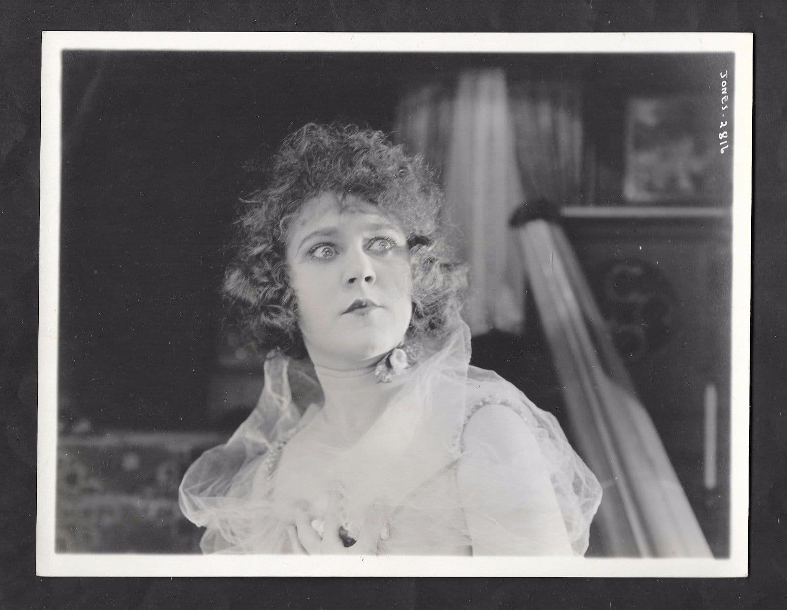 A Rich Man's Darling photo