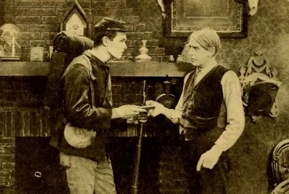 Hay Foot, Straw Foot