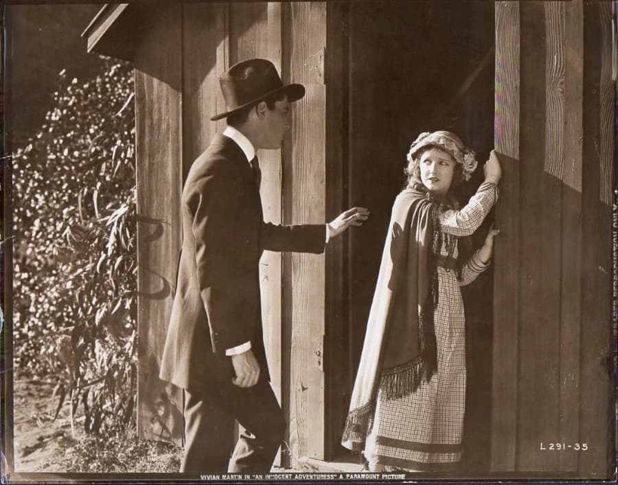 An Innocent Adventuress photo