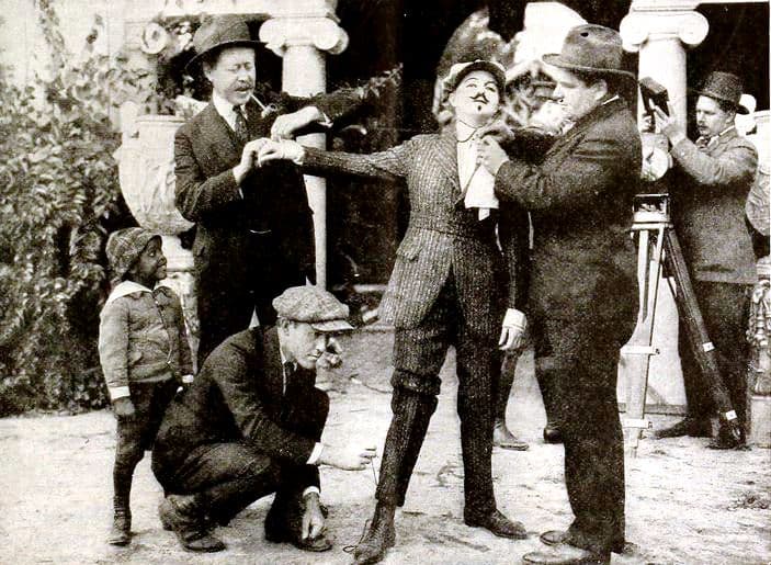 Peggy Does Her Darndest photo