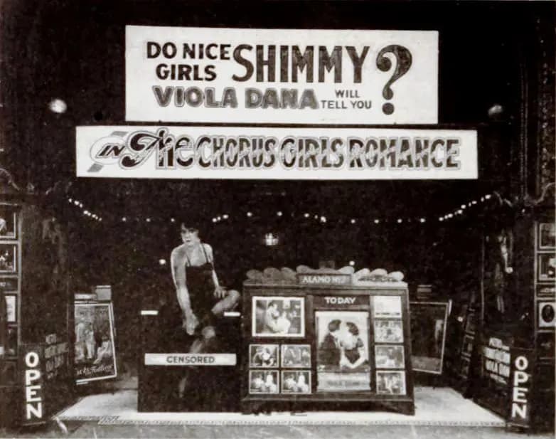 The Chorus Girl's Romance photo