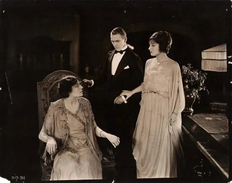 The Sporting Duchess photo