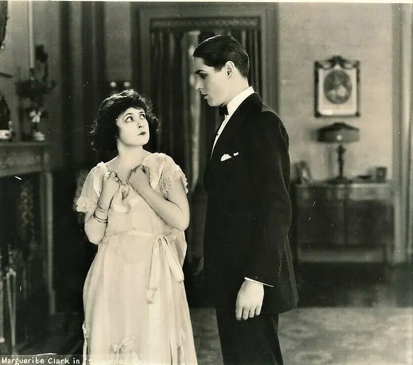 Scrambled Wives photo