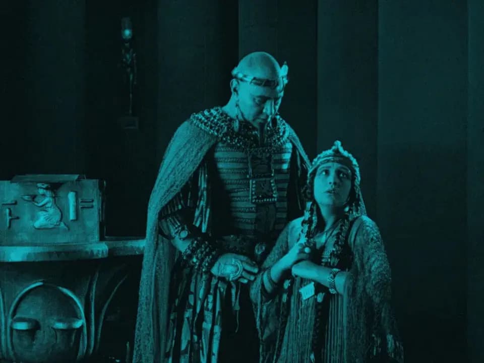 The Loves of Pharaoh photo