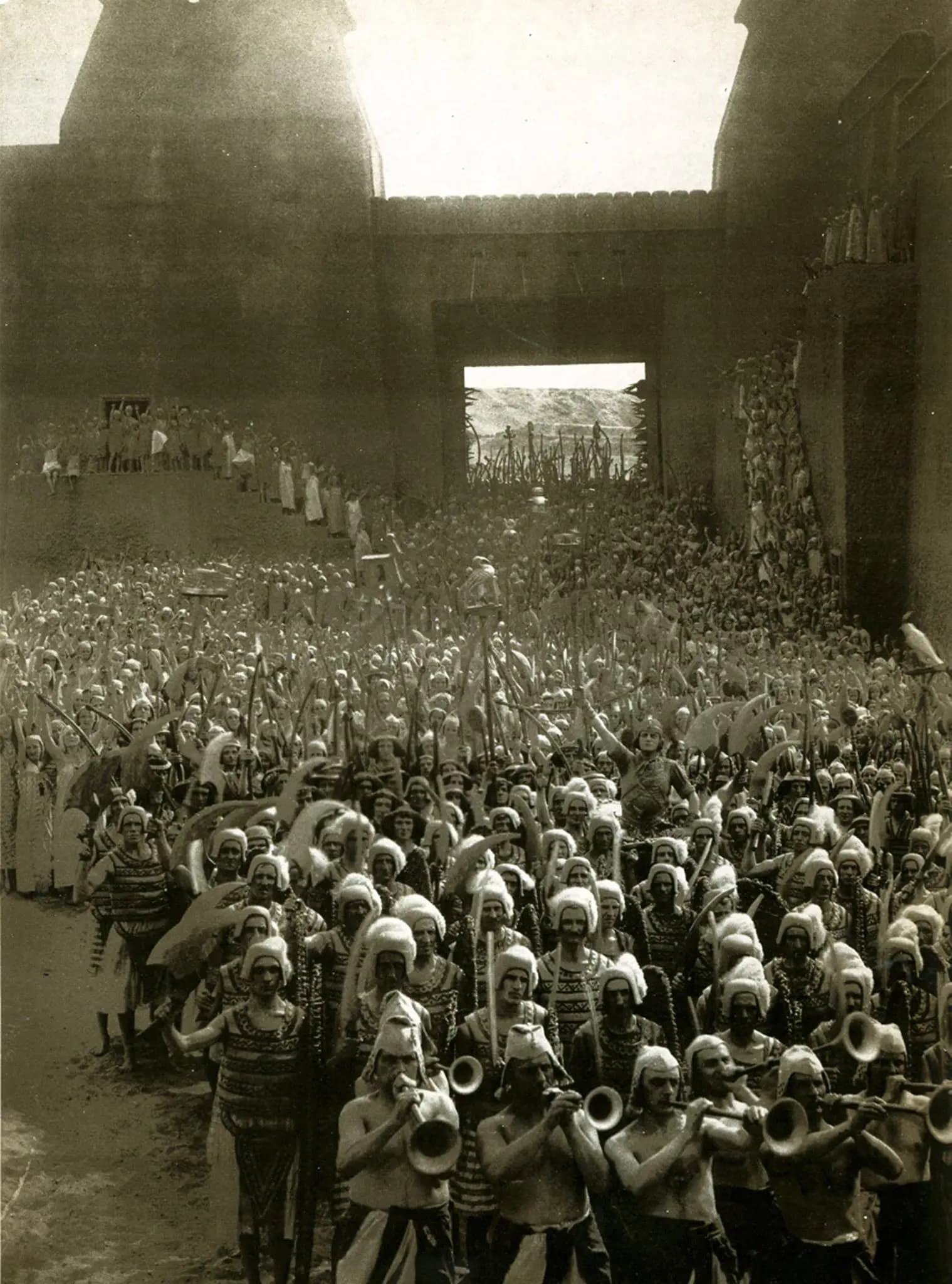 The Loves of Pharaoh photo