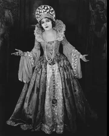 Dorothy Vernon of Haddon Hall photo