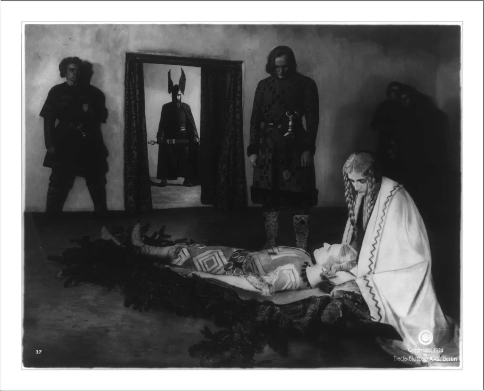 Die Nibelungen: Siegfried photo