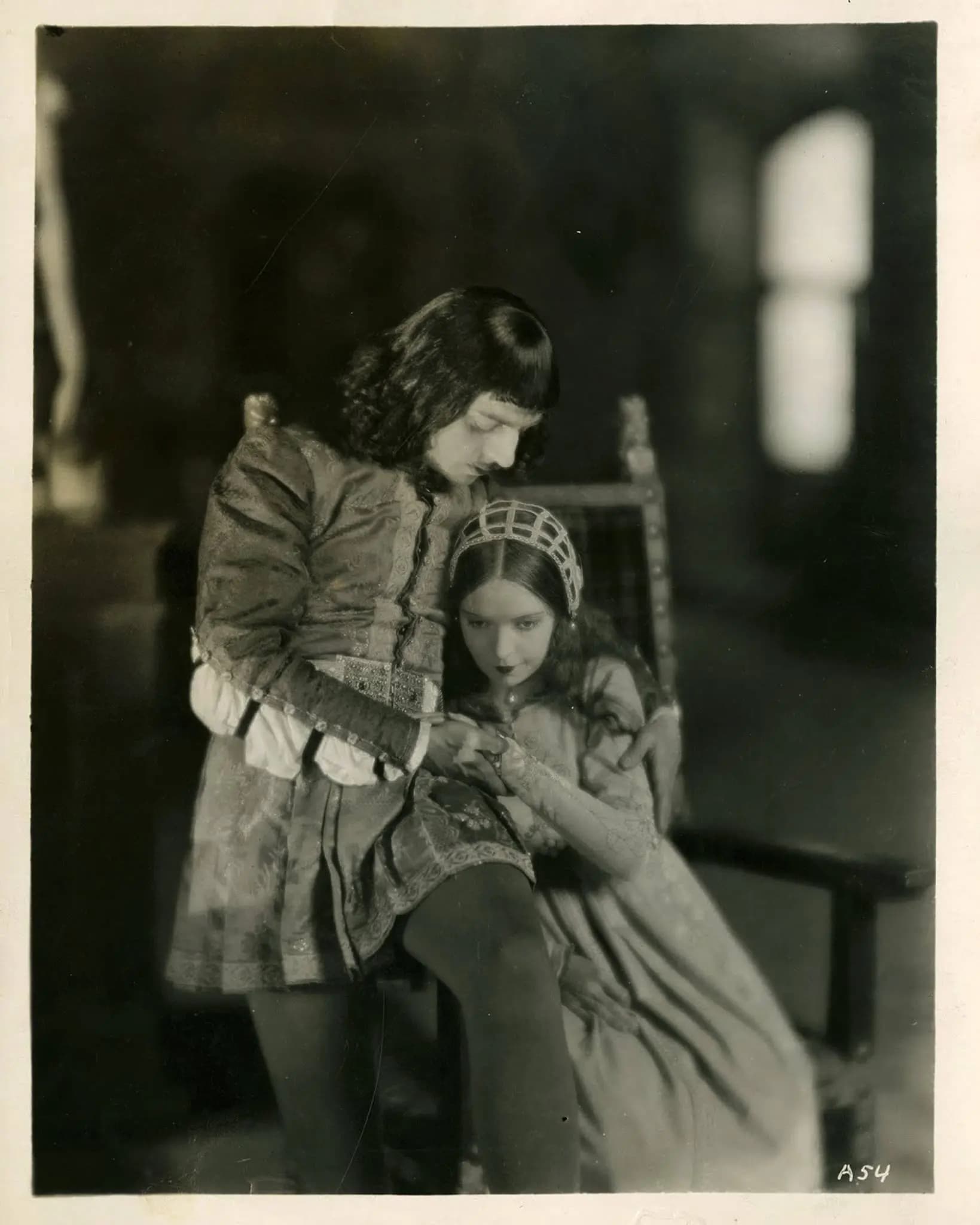 Romola photo
