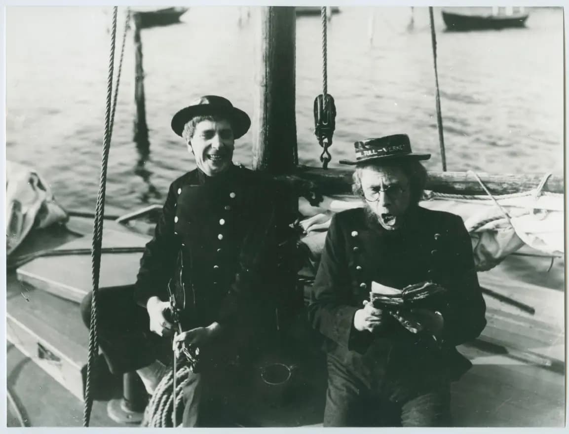 Ett köpmanshus i skärgården photo