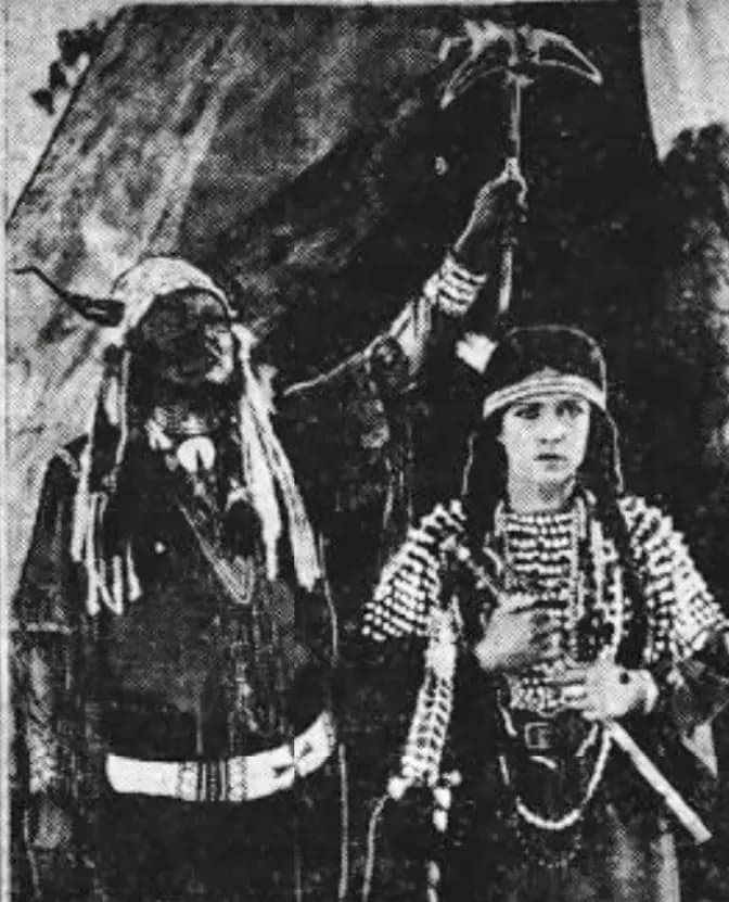 The Scarlet West photo
