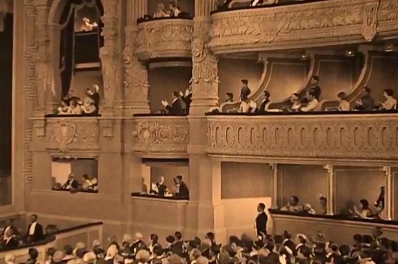 The Belle of Broadway photo