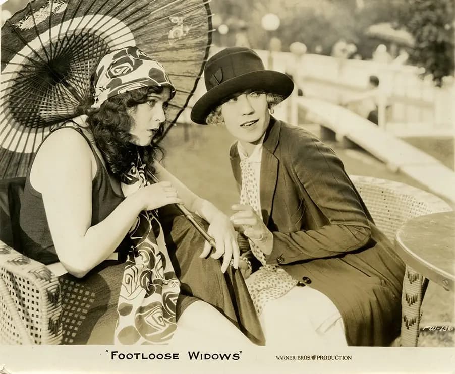 Footloose Widows