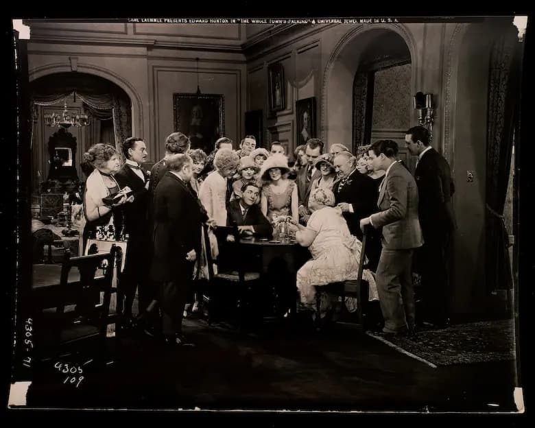 The Whole Town's Talking photo