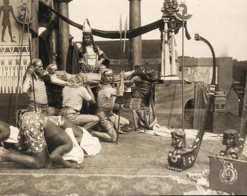 Hendes ungdomsforelskelse