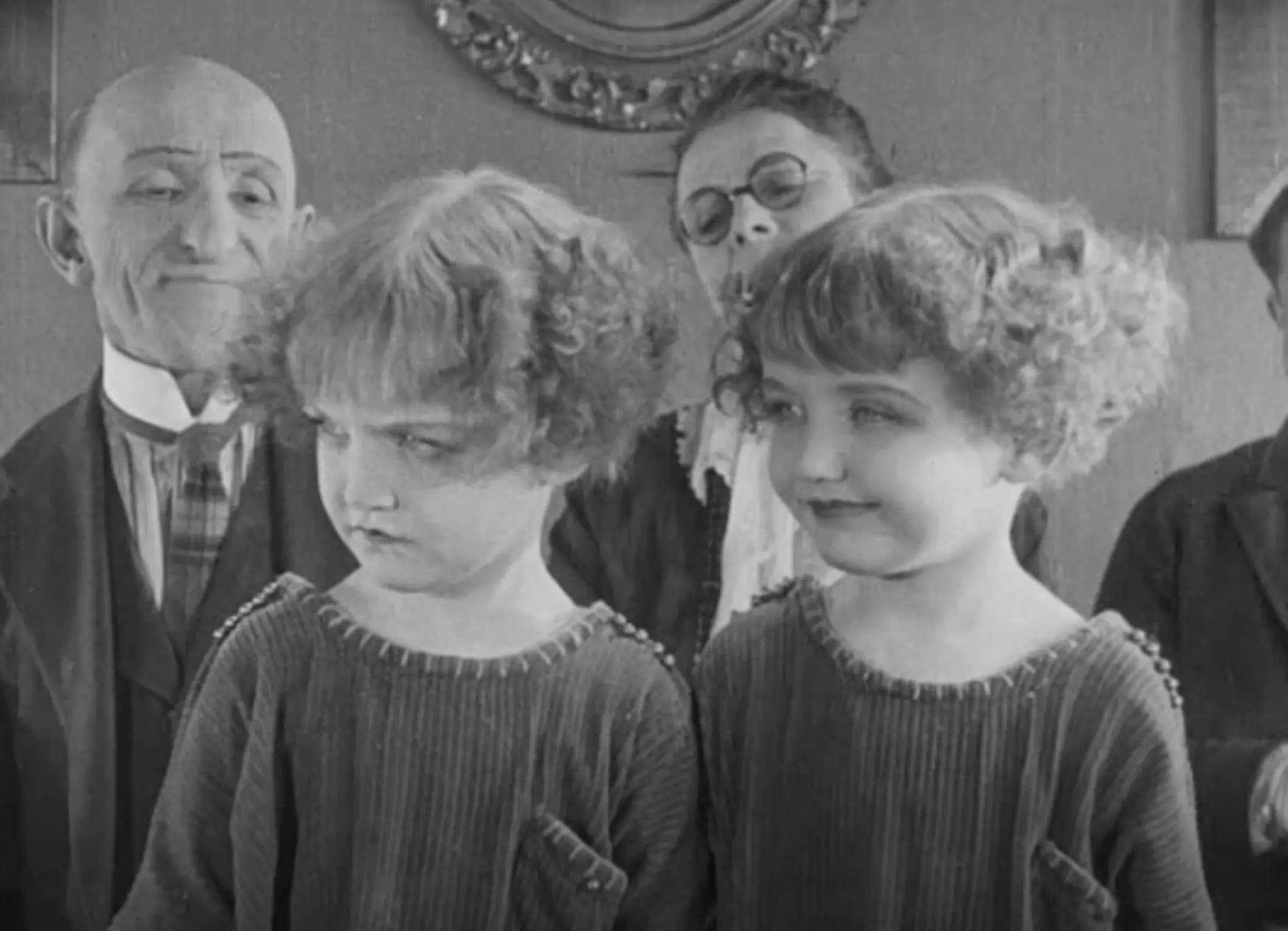 Snooky's Twin Troubles