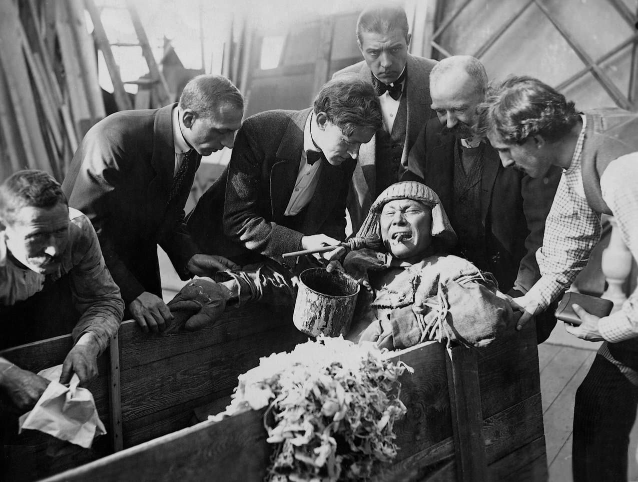 The Golem and the Dancing Girl