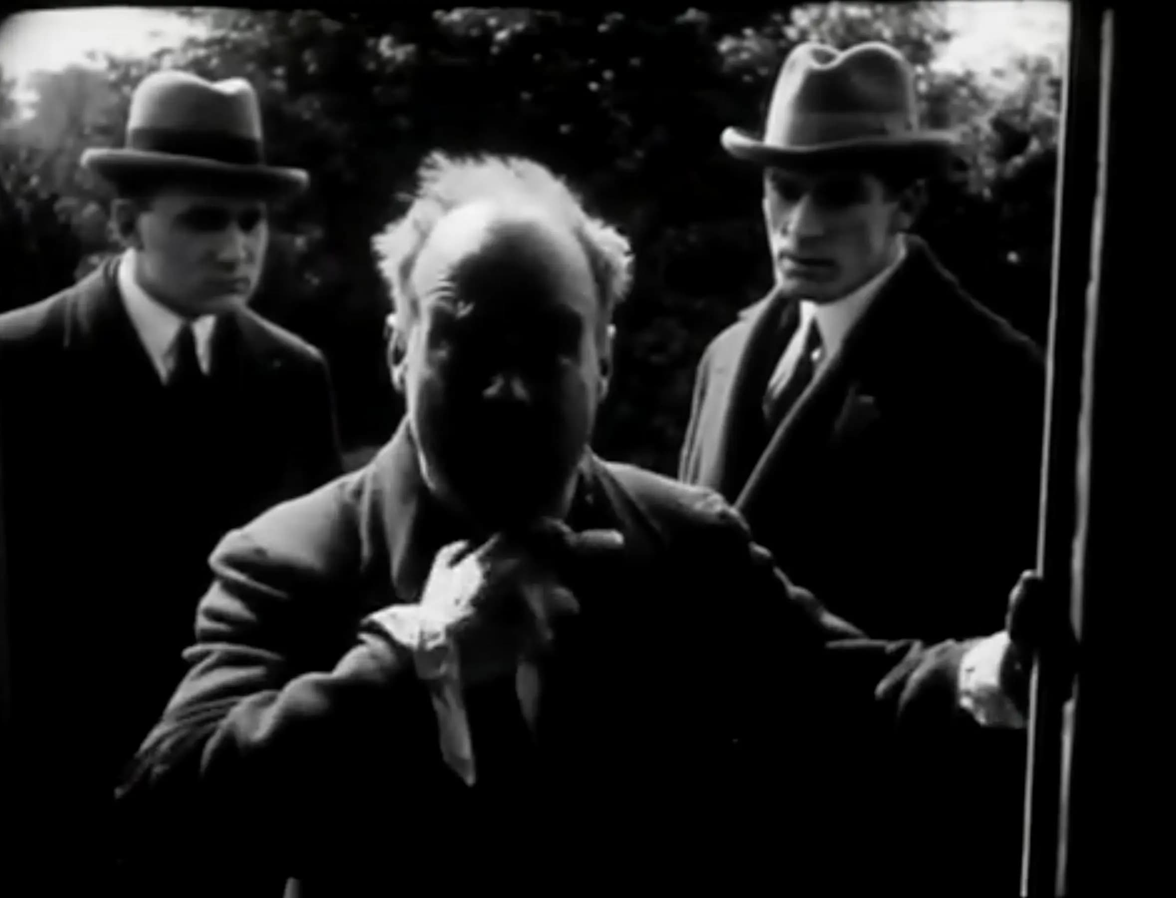 The Knocking on the Door