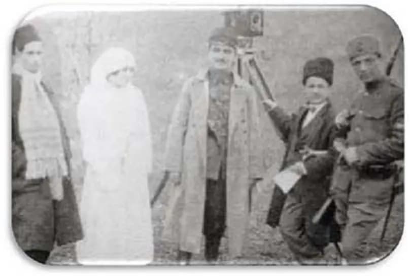 Atesten Gömlek photo