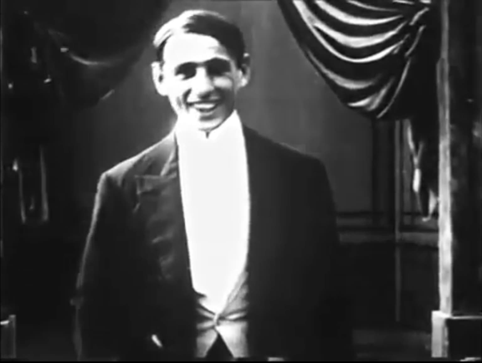 The Extraordinary Adventures of Saturnino Farandola photo