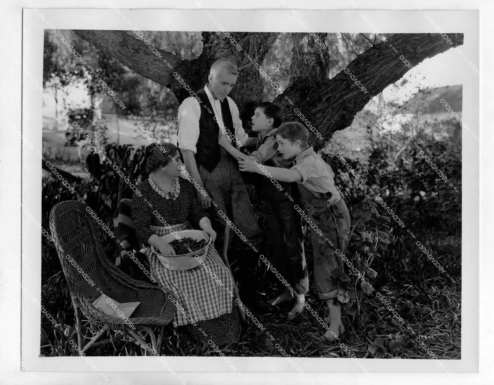 Edgar, the Detective