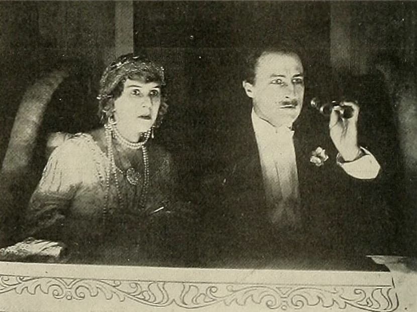 Doctor Nicholson and the Blue Diamond photo