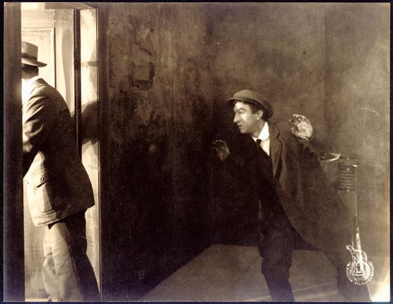 Manden med de ni Fingre III photo