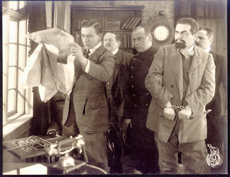 Manden med de ni Fingre IV photo