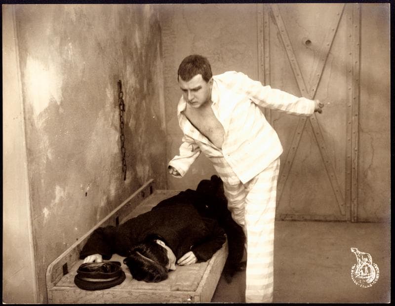 Manden med de ni Fingre IV photo