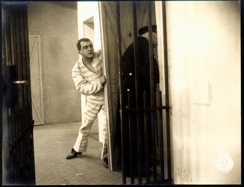 Manden med de ni Fingre IV photo