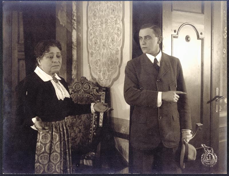 Manden med de ni Fingre IV photo